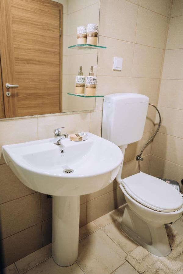 אוהריד Sana Apartments מראה חיצוני תמונה